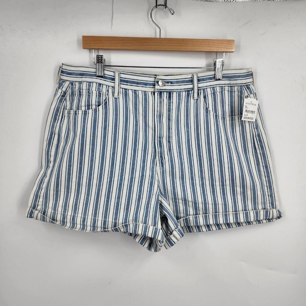 American Eagle Women's Stripe High Rise Mom Cuffed Shorts Size 0 NWT